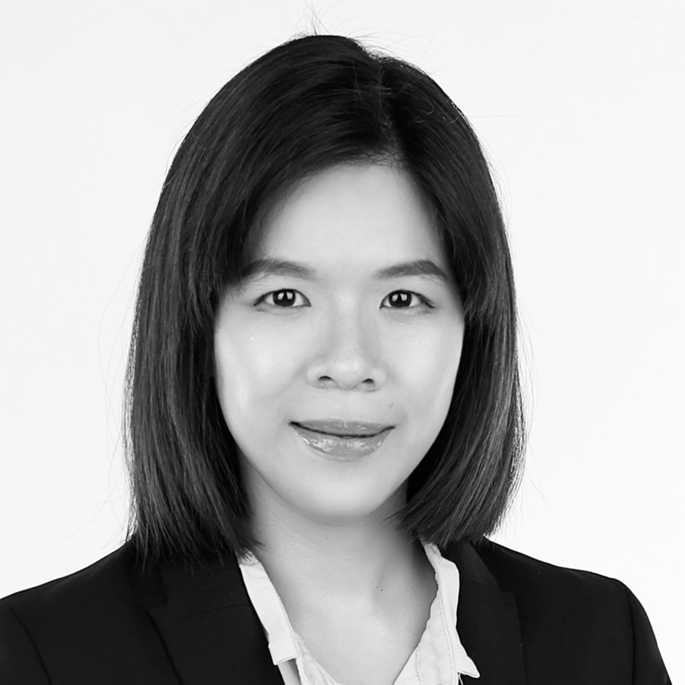 A black and white headshot of Harvard math PhD graduate and 2025 Maryam Mirzakhani New Frontiers Prize winner Si Ying Lee.
